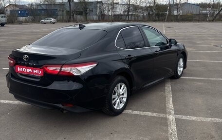 Toyota Camry, 2019 год, 2 200 000 рублей, 5 фотография