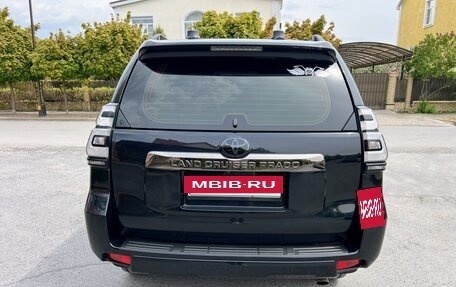 Toyota Land Cruiser Prado 150 рестайлинг 2, 2020 год, 6 350 000 рублей, 7 фотография