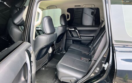 Toyota Land Cruiser Prado 150 рестайлинг 2, 2020 год, 6 350 000 рублей, 17 фотография