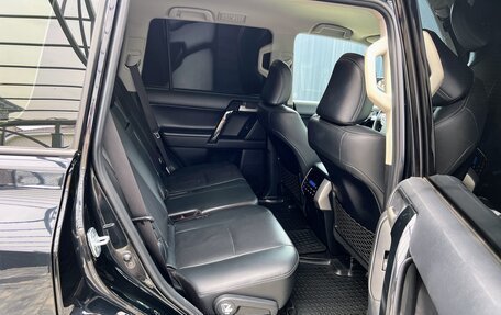 Toyota Land Cruiser Prado 150 рестайлинг 2, 2020 год, 6 350 000 рублей, 22 фотография