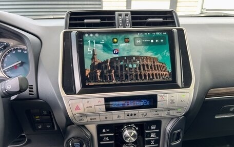 Toyota Land Cruiser Prado 150 рестайлинг 2, 2020 год, 6 350 000 рублей, 24 фотография