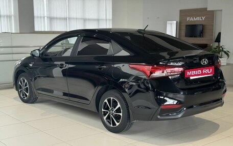Hyundai Solaris II рестайлинг, 2018 год, 1 385 000 рублей, 6 фотография