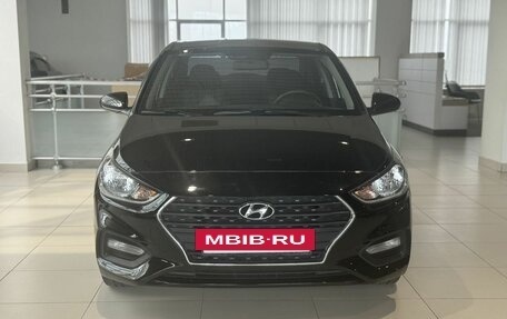 Hyundai Solaris II рестайлинг, 2018 год, 1 385 000 рублей, 2 фотография