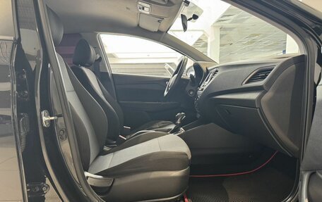 Hyundai Solaris II рестайлинг, 2018 год, 1 385 000 рублей, 24 фотография
