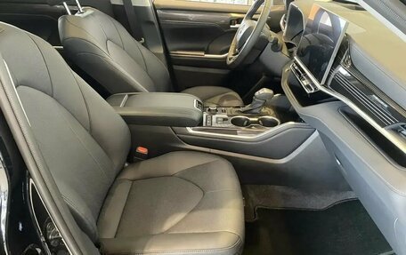 Toyota Highlander, 2025 год, 5 499 000 рублей, 17 фотография