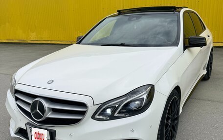 Mercedes-Benz E-Класс, 2013 год, 1 750 000 рублей, 2 фотография