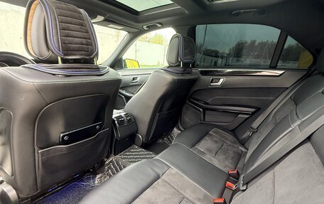 Mercedes-Benz E-Класс, 2013 год, 1 750 000 рублей, 14 фотография