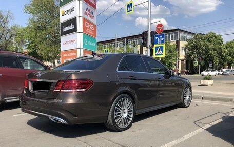 Mercedes-Benz E-Класс, 2015 год, 3 100 000 рублей, 6 фотография