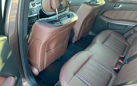 Mercedes-Benz E-Класс, 2015 год, 3 100 000 рублей, 15 фотография