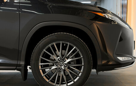 Lexus RX IV рестайлинг, 2021 год, 5 800 000 рублей, 25 фотография