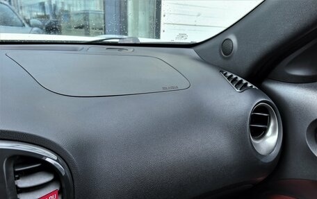 Nissan Juke II, 2011 год, 920 000 рублей, 21 фотография
