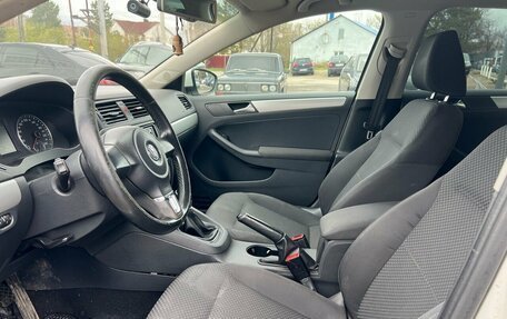 Volkswagen Jetta VI, 2012 год, 750 000 рублей, 6 фотография