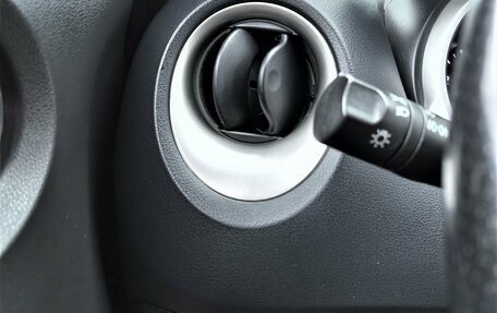 Nissan Juke II, 2011 год, 920 000 рублей, 24 фотография