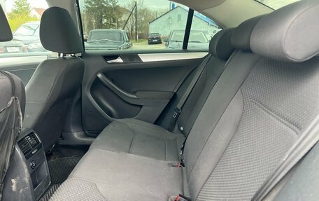 Volkswagen Jetta VI, 2012 год, 750 000 рублей, 7 фотография
