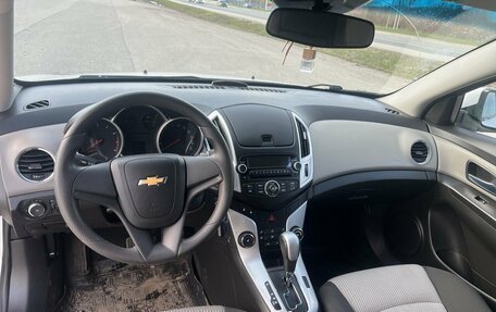 Chevrolet Cruze II, 2014 год, 1 060 000 рублей, 5 фотография
