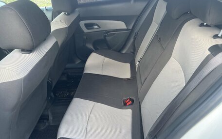 Chevrolet Cruze II, 2014 год, 1 060 000 рублей, 6 фотография