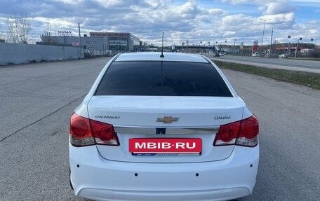 Chevrolet Cruze II, 2014 год, 1 060 000 рублей, 4 фотография