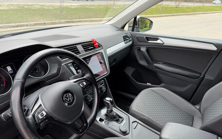 Volkswagen Tiguan II, 2017 год, 2 390 000 рублей, 10 фотография