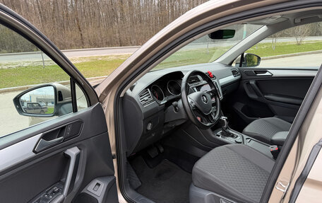 Volkswagen Tiguan II, 2017 год, 2 390 000 рублей, 9 фотография