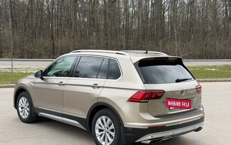 Volkswagen Tiguan II, 2017 год, 2 390 000 рублей, 6 фотография