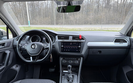 Volkswagen Tiguan II, 2017 год, 2 390 000 рублей, 14 фотография