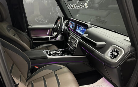 Mercedes-Benz G-Класс AMG, 2021 год, 20 000 000 рублей, 24 фотография