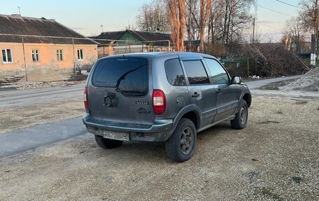 Chevrolet Niva I рестайлинг, 2005 год, 127 000 рублей, 8 фотография