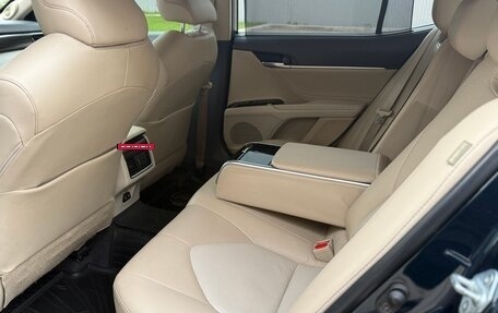 Toyota Camry, 2018 год, 2 999 000 рублей, 23 фотография