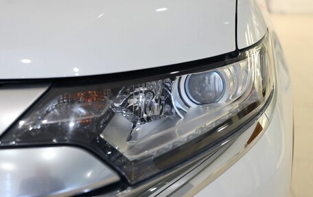 Mitsubishi Outlander III рестайлинг 3, 2019 год, 2 660 000 рублей, 3 фотография