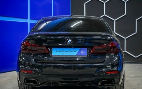 BMW 5 серия, 2018 год, 5 450 000 рублей, 8 фотография