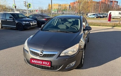 Opel Astra J, 2011 год, 530 000 рублей, 1 фотография