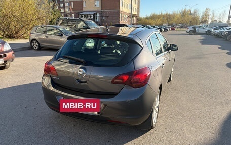 Opel Astra J, 2011 год, 530 000 рублей, 4 фотография