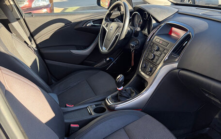 Opel Astra J, 2011 год, 530 000 рублей, 7 фотография