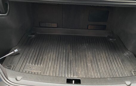 Audi A8, 2012 год, 1 700 000 рублей, 3 фотография