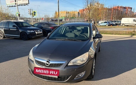 Opel Astra J, 2011 год, 530 000 рублей, 14 фотография