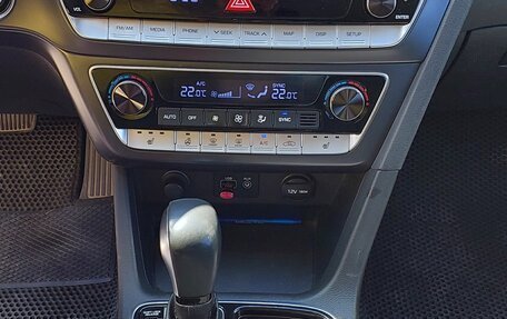 Hyundai Sonata VII, 2018 год, 1 750 000 рублей, 3 фотография