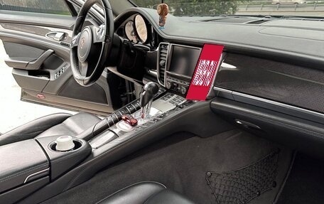 Porsche Panamera II рестайлинг, 2010 год, 2 220 000 рублей, 6 фотография