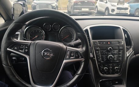 Opel Astra J, 2012 год, 895 000 рублей, 13 фотография