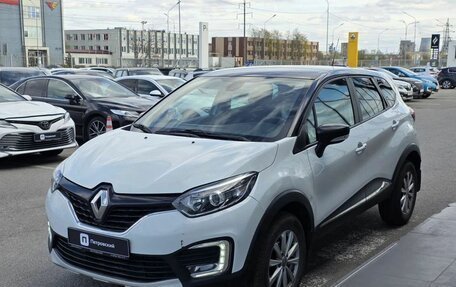 Renault Kaptur I рестайлинг, 2017 год, 1 230 000 рублей, 3 фотография