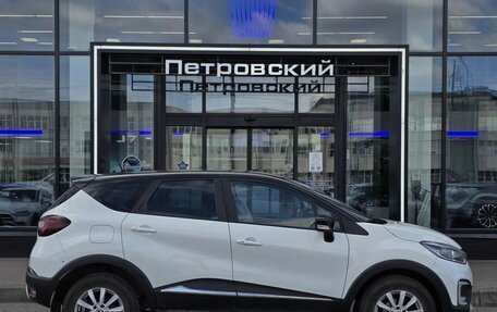 Renault Kaptur I рестайлинг, 2017 год, 1 230 000 рублей, 5 фотография