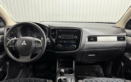 Mitsubishi Outlander III рестайлинг 3, 2012 год, 1 170 000 рублей, 8 фотография