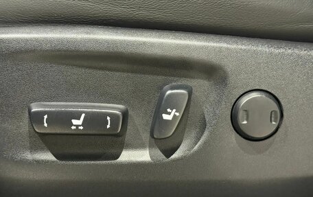 Toyota Land Cruiser Prado 150 рестайлинг 2, 2020 год, 6 900 000 рублей, 22 фотография
