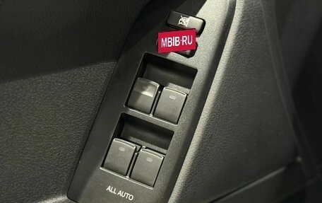 Toyota Land Cruiser Prado 150 рестайлинг 2, 2020 год, 6 900 000 рублей, 17 фотография