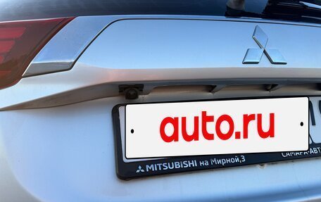 Mitsubishi Outlander III рестайлинг 3, 2018 год, 1 999 900 рублей, 7 фотография