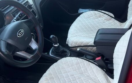 KIA Rio III рестайлинг, 2012 год, 750 000 рублей, 6 фотография