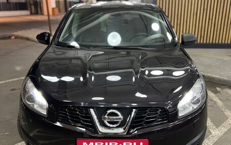 Nissan Qashqai, 2010 год, 950 000 рублей, 2 фотография