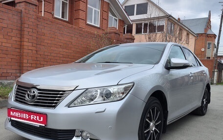Toyota Camry, 2013 год, 1 600 000 рублей, 3 фотография