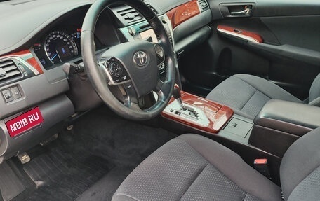 Toyota Camry, 2013 год, 1 600 000 рублей, 14 фотография