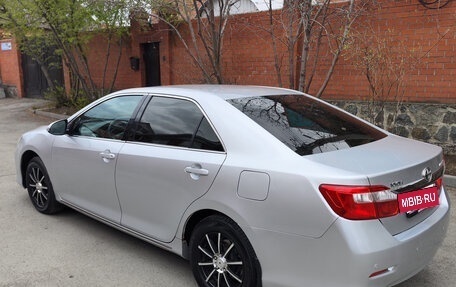 Toyota Camry, 2013 год, 1 600 000 рублей, 7 фотография