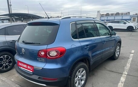 Volkswagen Tiguan I, 2011 год, 1 100 000 рублей, 2 фотография